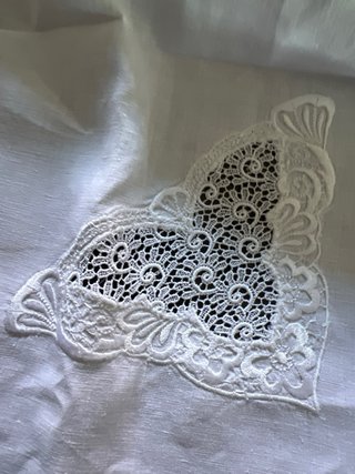 Tovaglia Lino Bianco con Ricami 264x160 cm