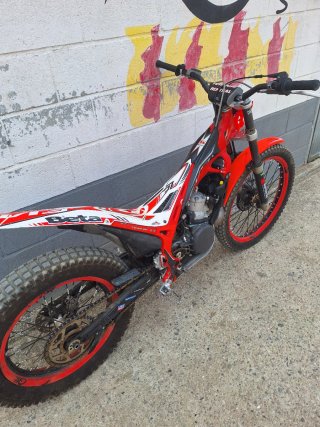 Beta Evo 300 2T Trial Moto