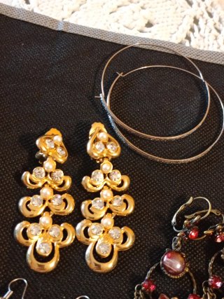 Lote de pendientes variados