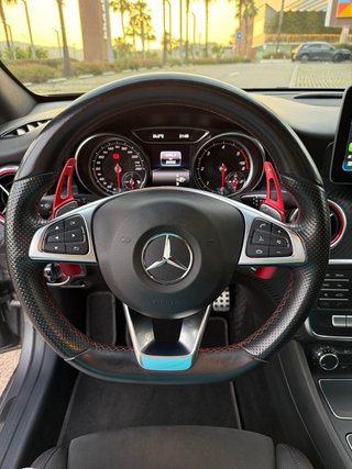 Mercedes A180d AMG Line Auto 85.000 km