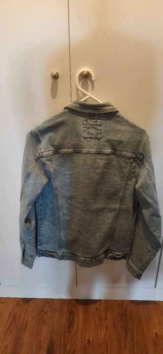 Cazadora vaquera Zara