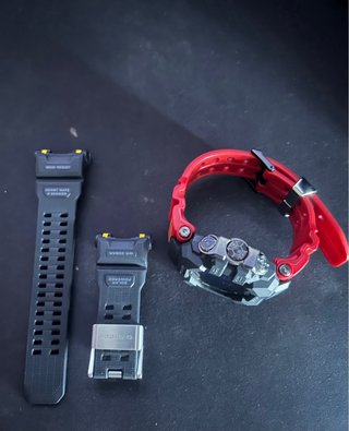Reloj G-Shock Rangeman + 2 correas originales
