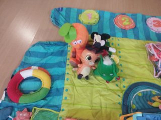 Lote: Manta Giochi, Gonfiabili, Giocattoli, Sciarpa da Portiere