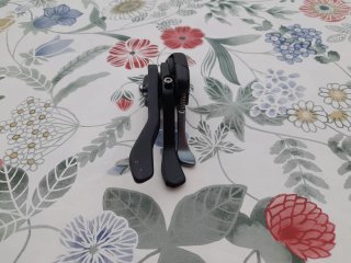 Mando Twinloc suspensiones y tija