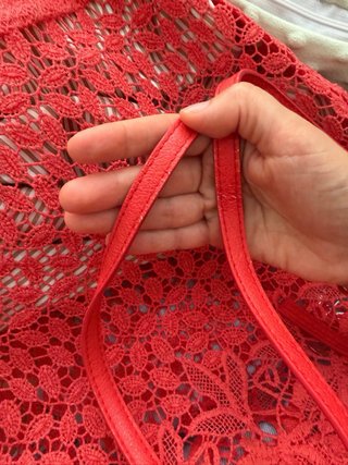 Bolso de encaje rojo CafeNoir