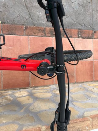 Bicicletta Trek Rossa e Nera