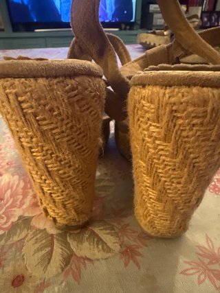 Sandalias de plataforma ante y cuerda beige