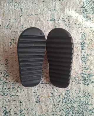 Adidas Yeezy Slide Onyx