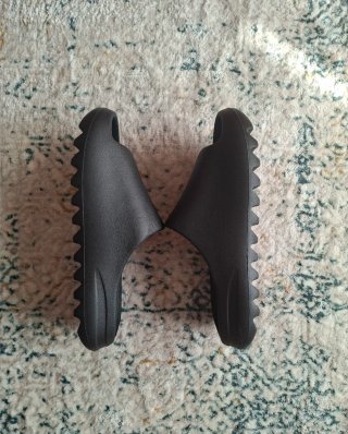 Adidas Yeezy Slide Onyx