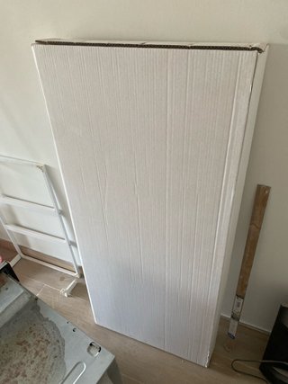 Radiador eléctrico blanco baño