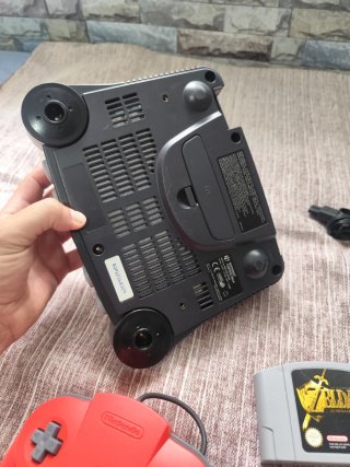 Consola Nintendo 64 más Zelda ocarina