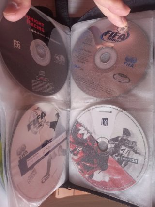Juegos PC NASCAR, MotoGP, Race Driver..........