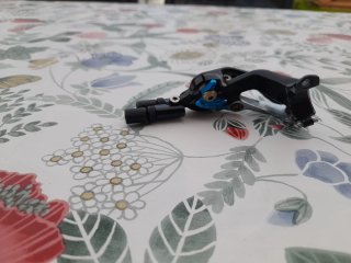 Mando Twinloc Scott