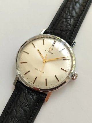 Reloj Omega Genève Vintage Esfera Blanca