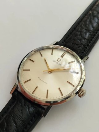 Reloj Omega Genève Vintage Esfera Blanca