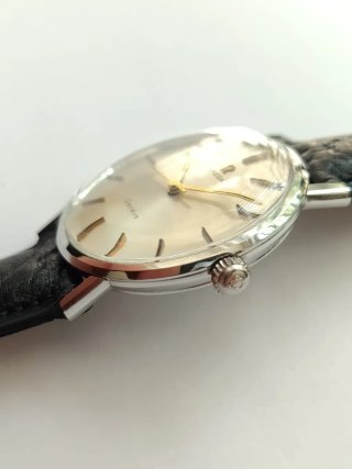 Reloj Omega Genève Vintage Esfera Blanca