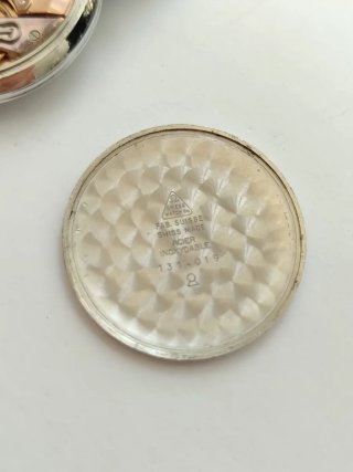 Reloj Omega Genève Vintage Esfera Blanca