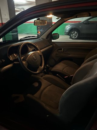 Renault Clio II 1.2 16V 2004
