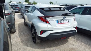 Toyota C-HR 1.8 125H Advance 90 kW (122 CV)