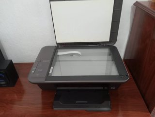 Impresora HP Deskjet Gris