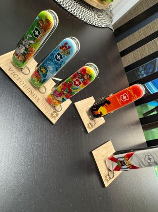Supporto in legno per coltelli Victorinox