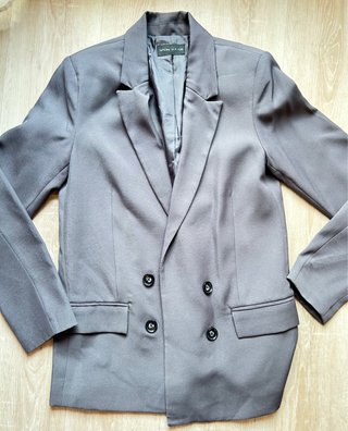 Americana gris Talla S/36