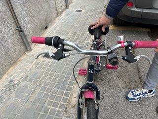 Bicicleta Btwin per bambina rosa e blu