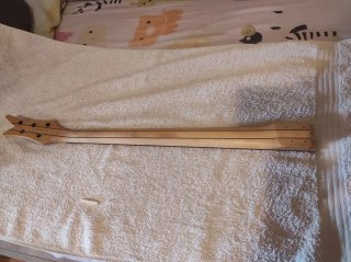Mástil de bajo de 5 cuerdas Dean