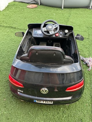 Coche eléctrico infantil Volkswagen GTI