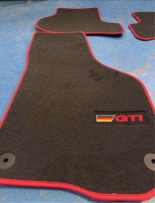 Alfombrillas a estrenar Golf 6 Cabrio (11-16) GTI