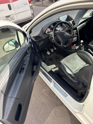 Peugeot 207 gt 2007