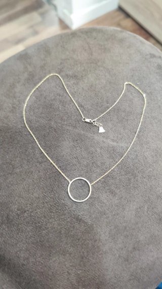 Collar oro de chica nuevo.