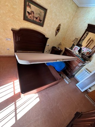 Canapé de madera nogal