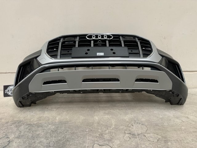 Paragolpes delantero Audi SQ8