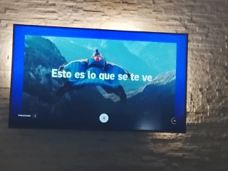 Televisor Plasma LED Samsung negra como nueva