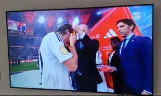 Televisor Plasma LED Samsung negra como nueva