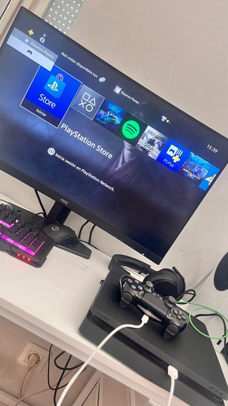 Ps4 slim 500GB