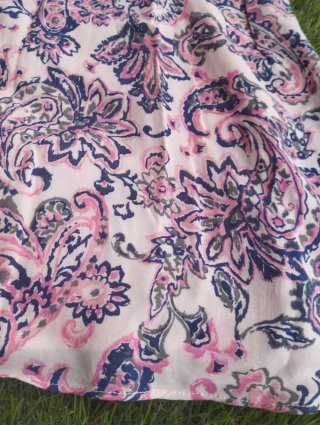 Vestido Naf Naf estampado floral