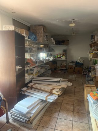 Local en liquidacion todo tipo de productos
