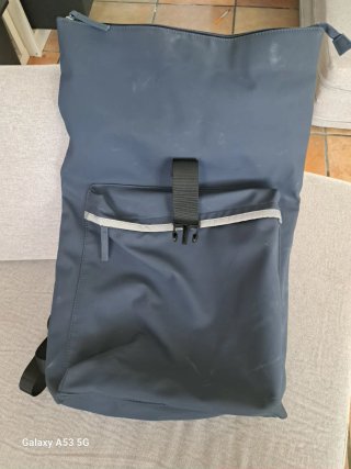 Mochila y cojín Quechua