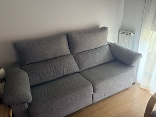 Urge vender!Sofá de 3 plazas gris