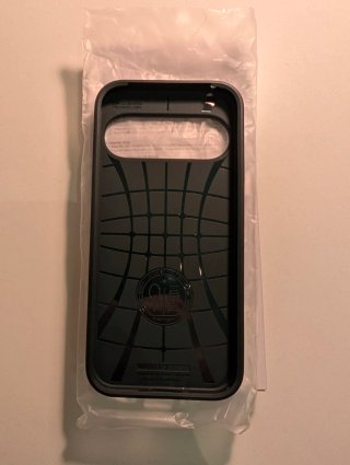 Funda Spigen Liquid Air Pixel 9 Pro/9.