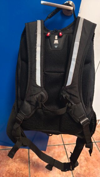 Mochila Moto Givi Xtream 30L Negra