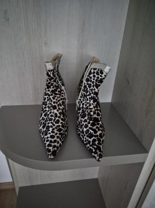 Botines T38 estampado leopardo
