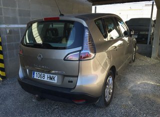 Renault Scenic 2012
