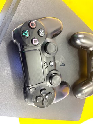 PLAY STATION 4 SLIM 1TB