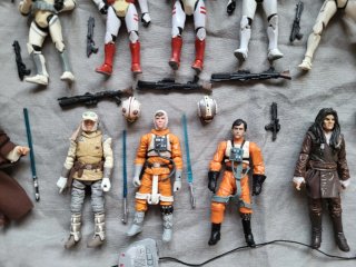 Lote 40 Figuras Star Wars Hasbro