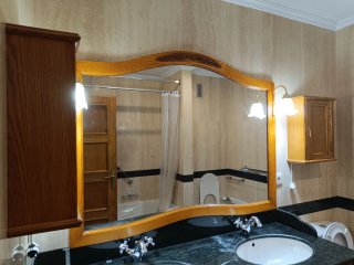 2 Armarios pequeños baño de madera con espejo