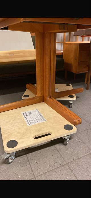 Mesa redonda madera estilo danés