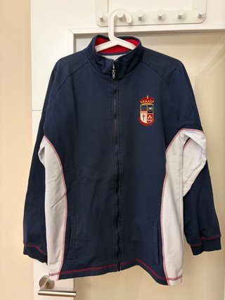 Uniforme Colegio Apostol Santiago